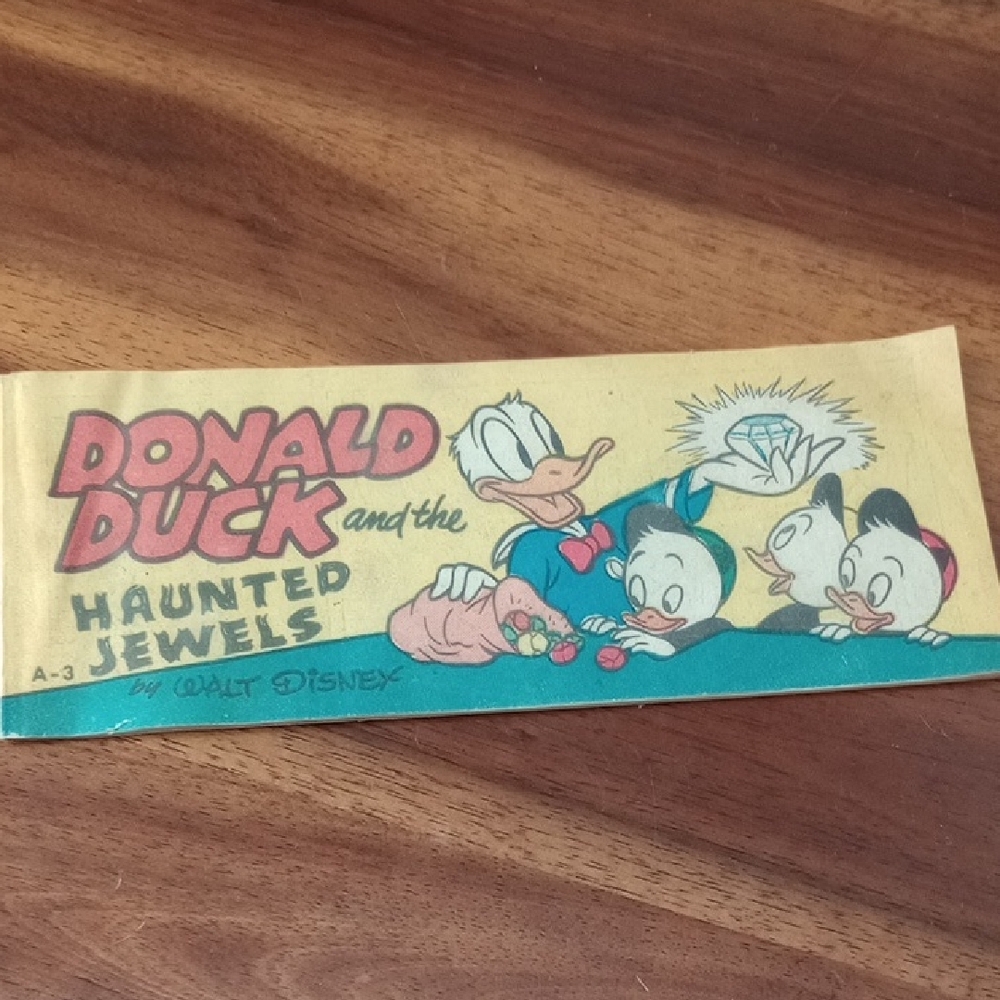 Vintage Mini- Comic 1950 Donald Duck And The Haunted Jewels By Walt Disney